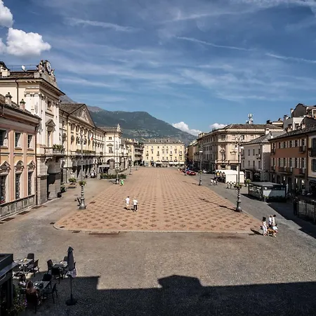 Διαμέρισμα - Piazza Chanoux Αόστα